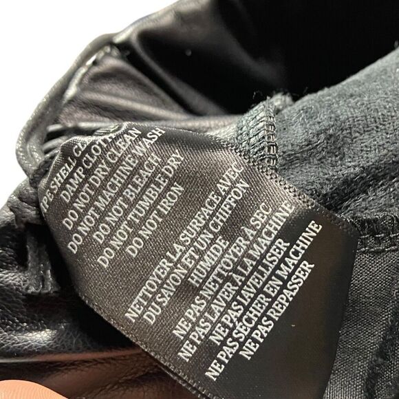 Blank NYC Pants WMNS S Black Faux Leather Cropped Straight Pockets Elastic Waist - Picture 6 of 15